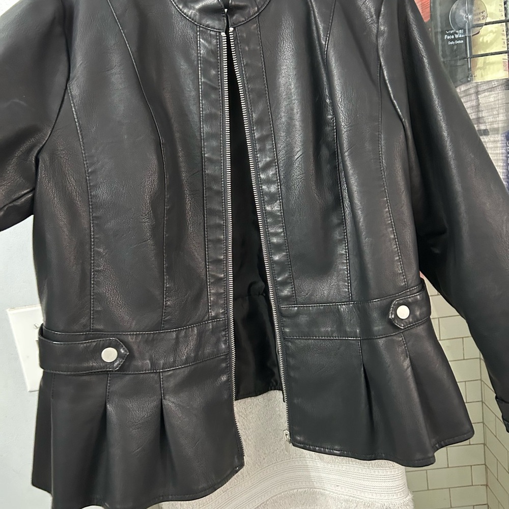 Baccini Women's Black Leather Jacket with Peplum Detail worn once